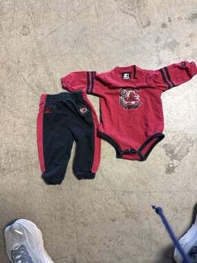 Vintage Starter South Carolina Gamecocks Baby 2-Piece Bodysuit and Sweatpants Se